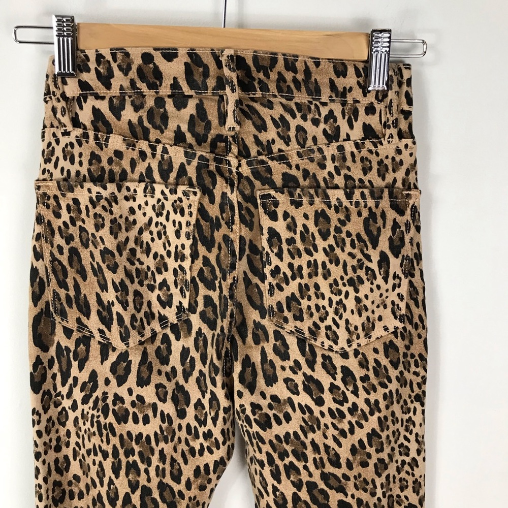 Frame Denim High Rise Leopard Print Jeans - Picture 14 of 16